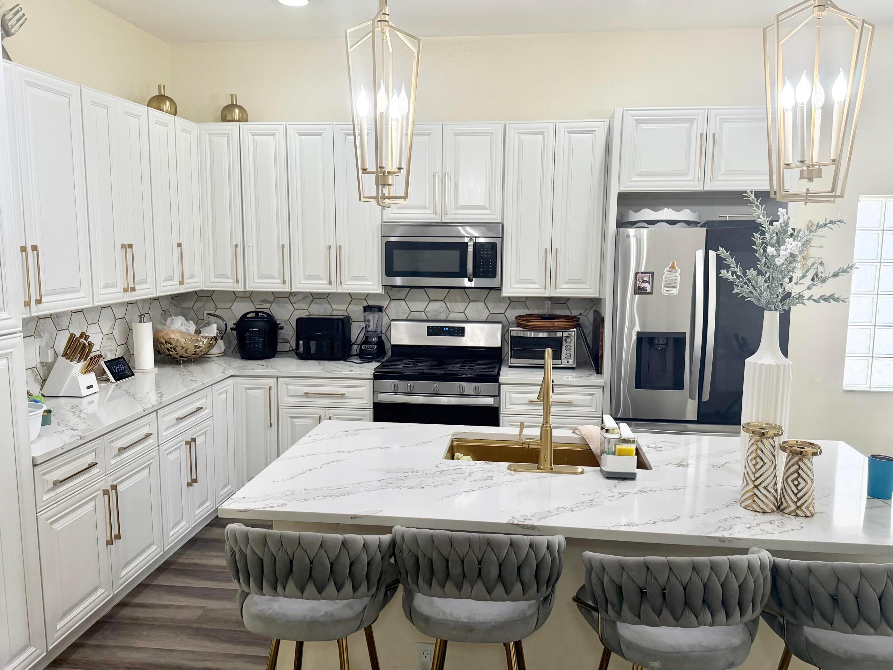 ANTHONY GROVES PH 2 - Residential