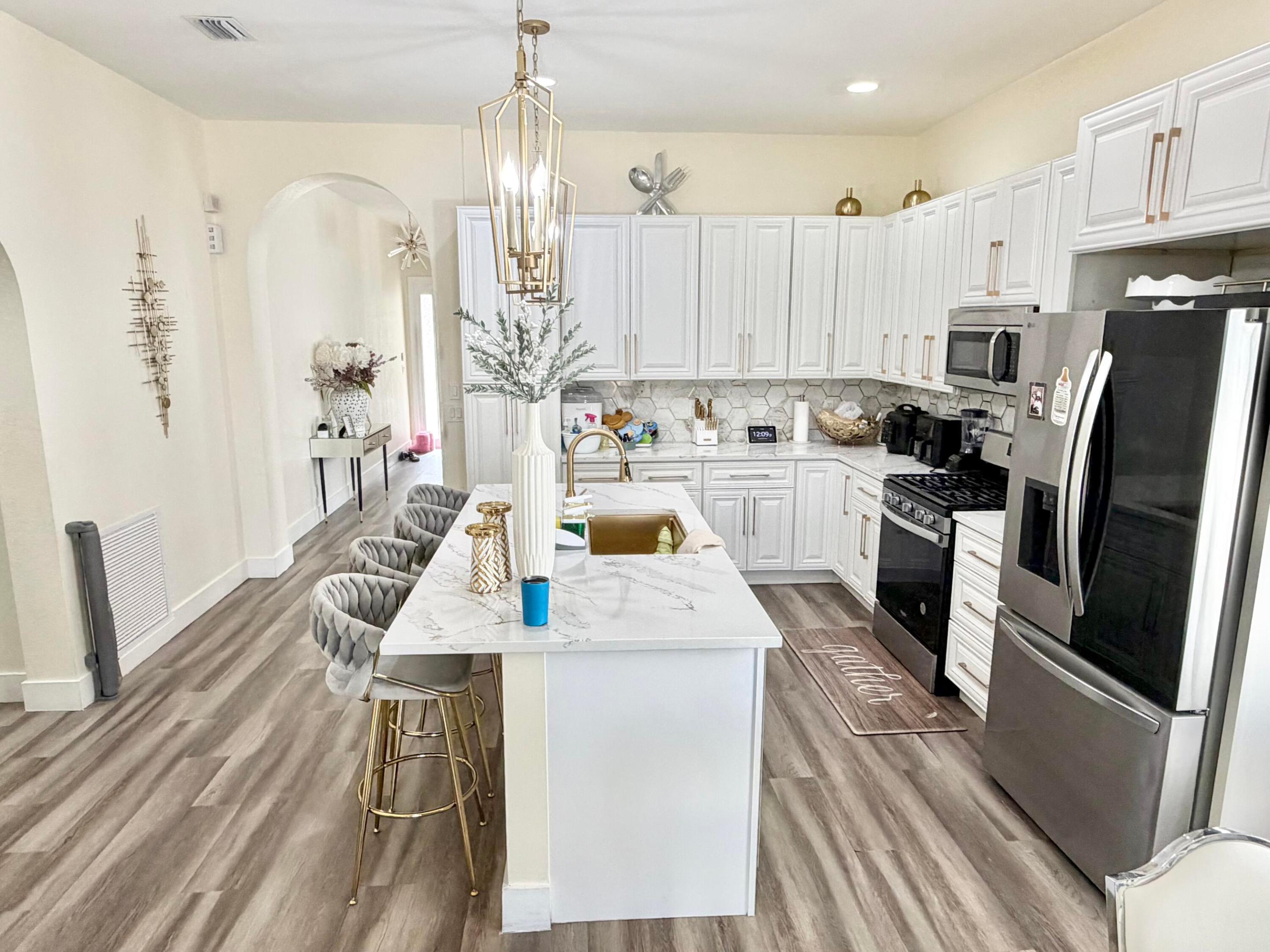 ANTHONY GROVES PH 2 - Residential