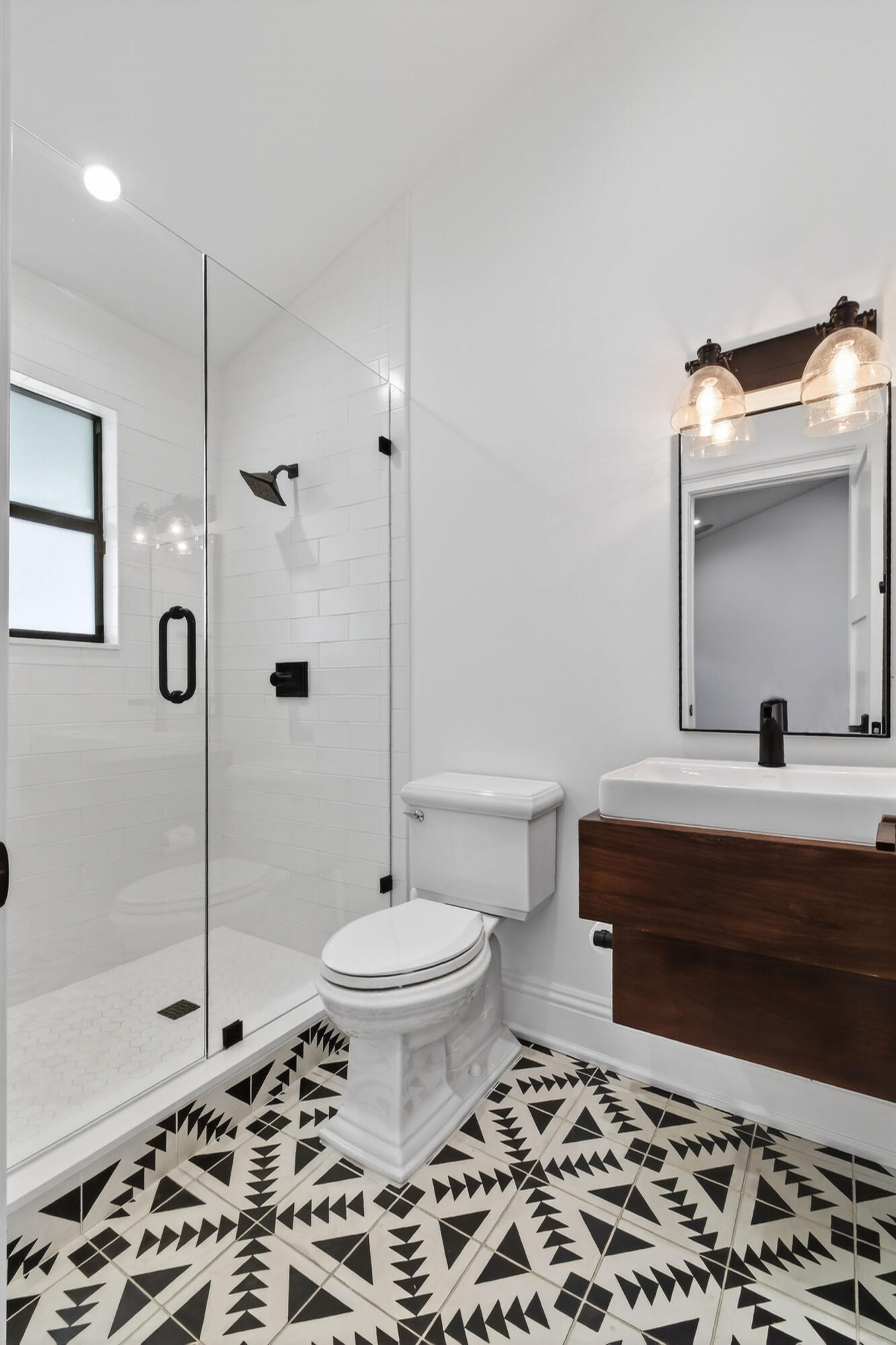 OCEAN WALK PLACE PH - Residential