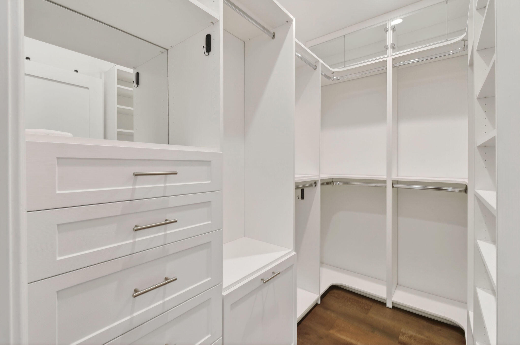 OCEAN WALK PLACE PH - Residential