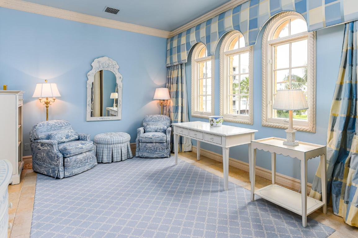 ROYAL PARK - Residential