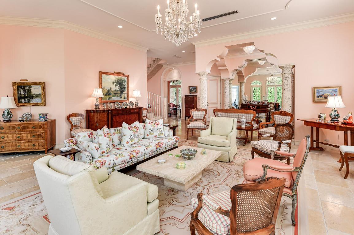 ROYAL PARK - Residential