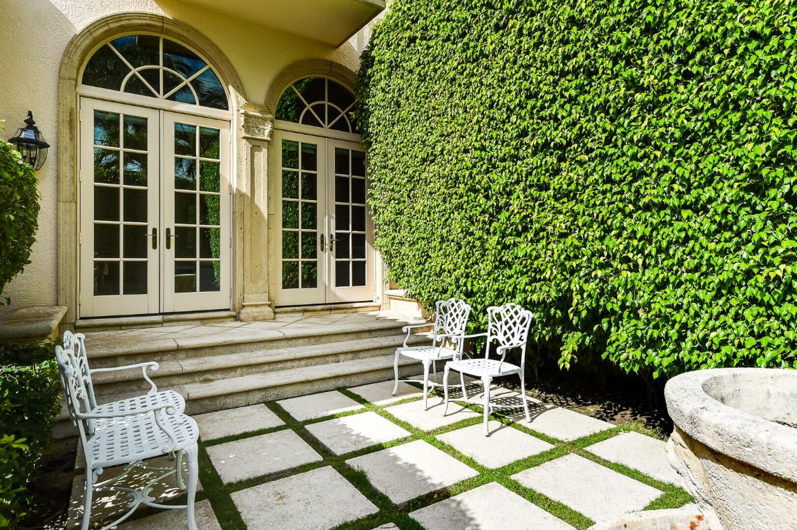 ROYAL PARK - Residential