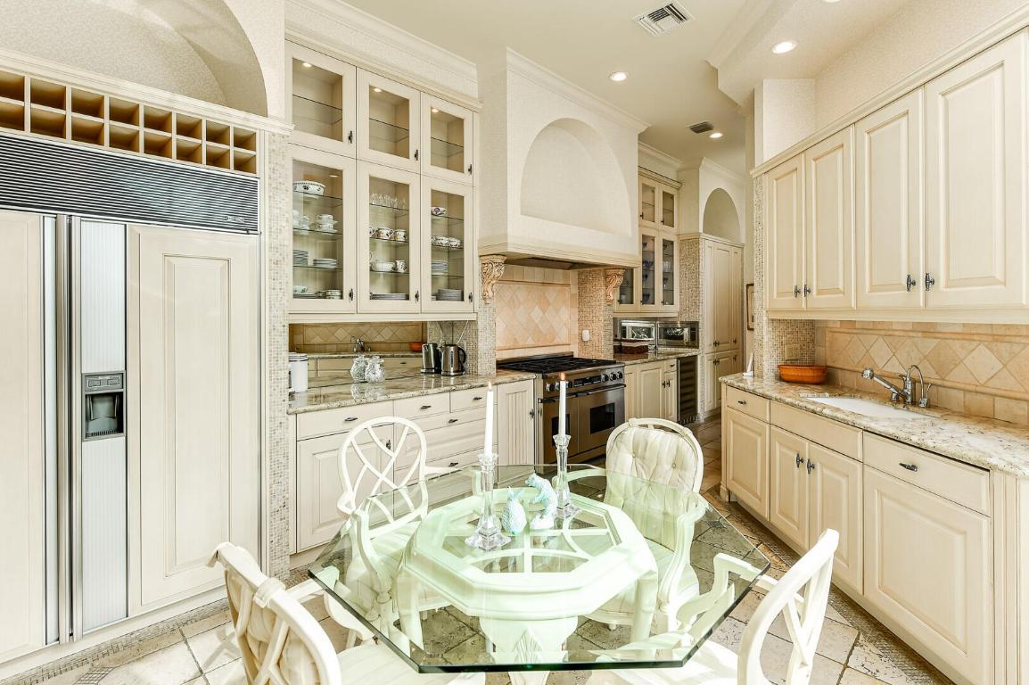 ROYAL PARK - Residential