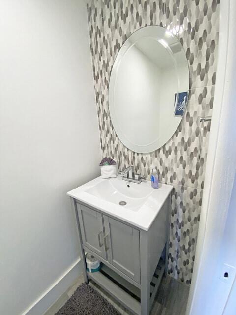 MOON BAY - Residential