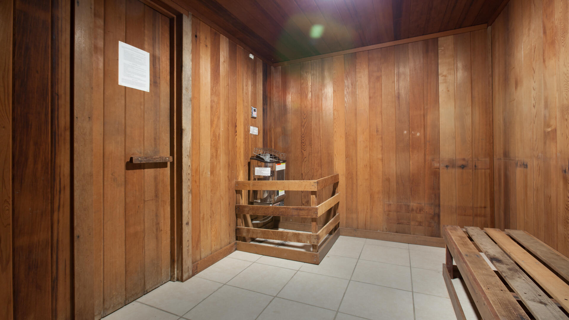 MOON BAY - Residential