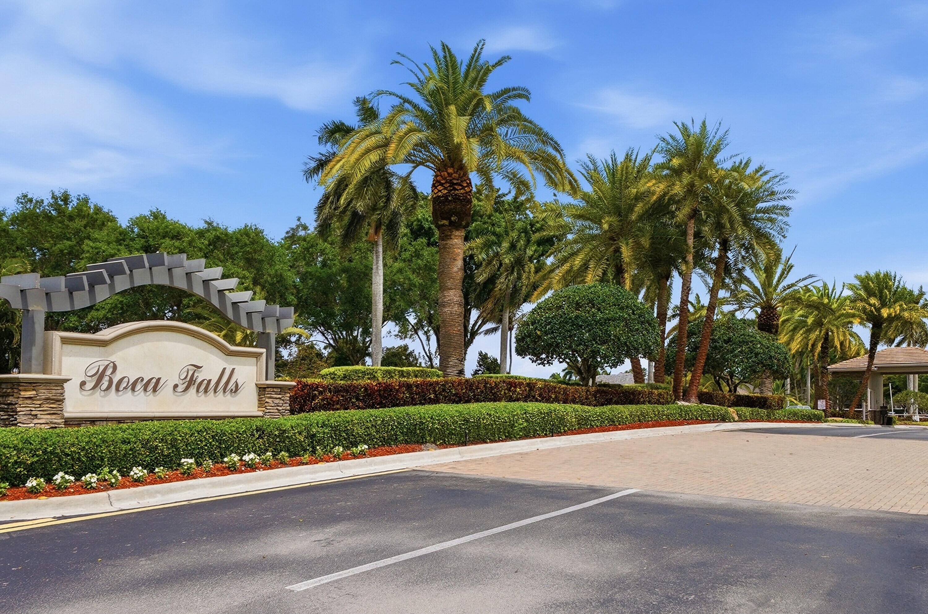 BOCA FALLS PAR J - Residential