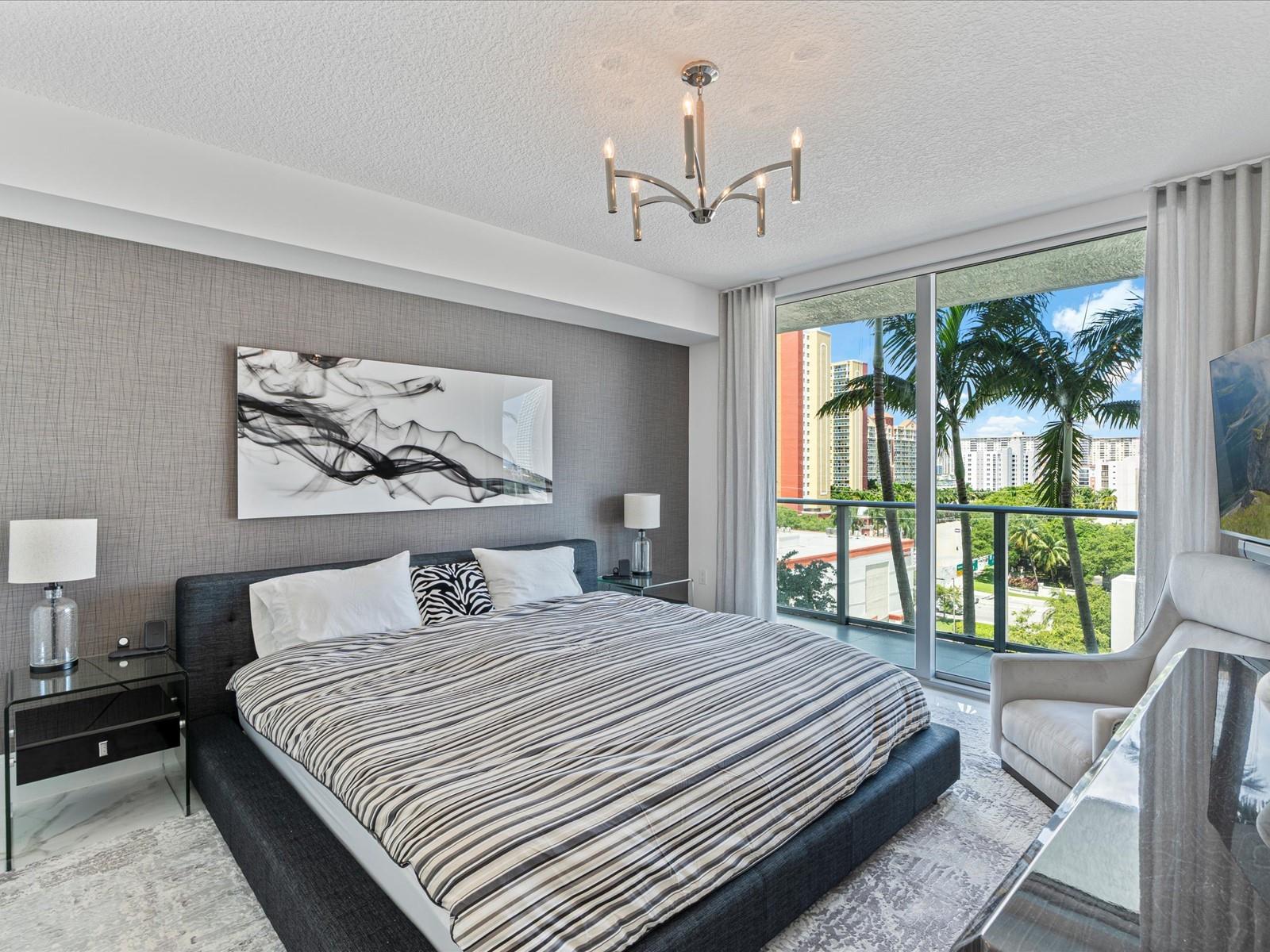 PARQUE TOWERS CONDO - Residential