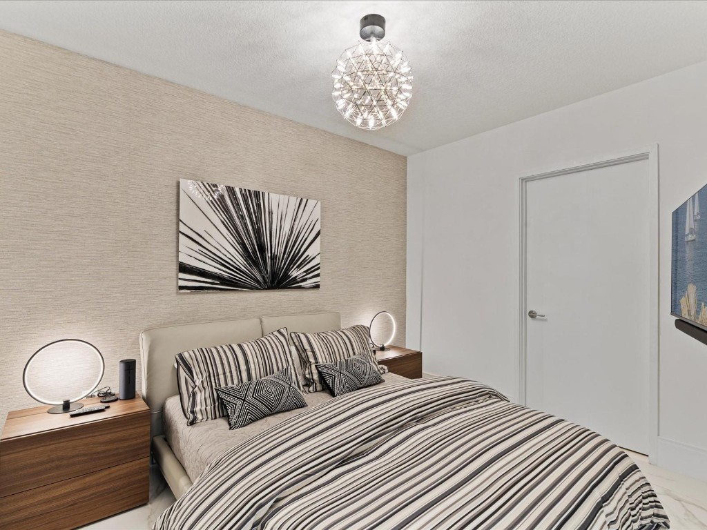 PARQUE TOWERS CONDO - Residential