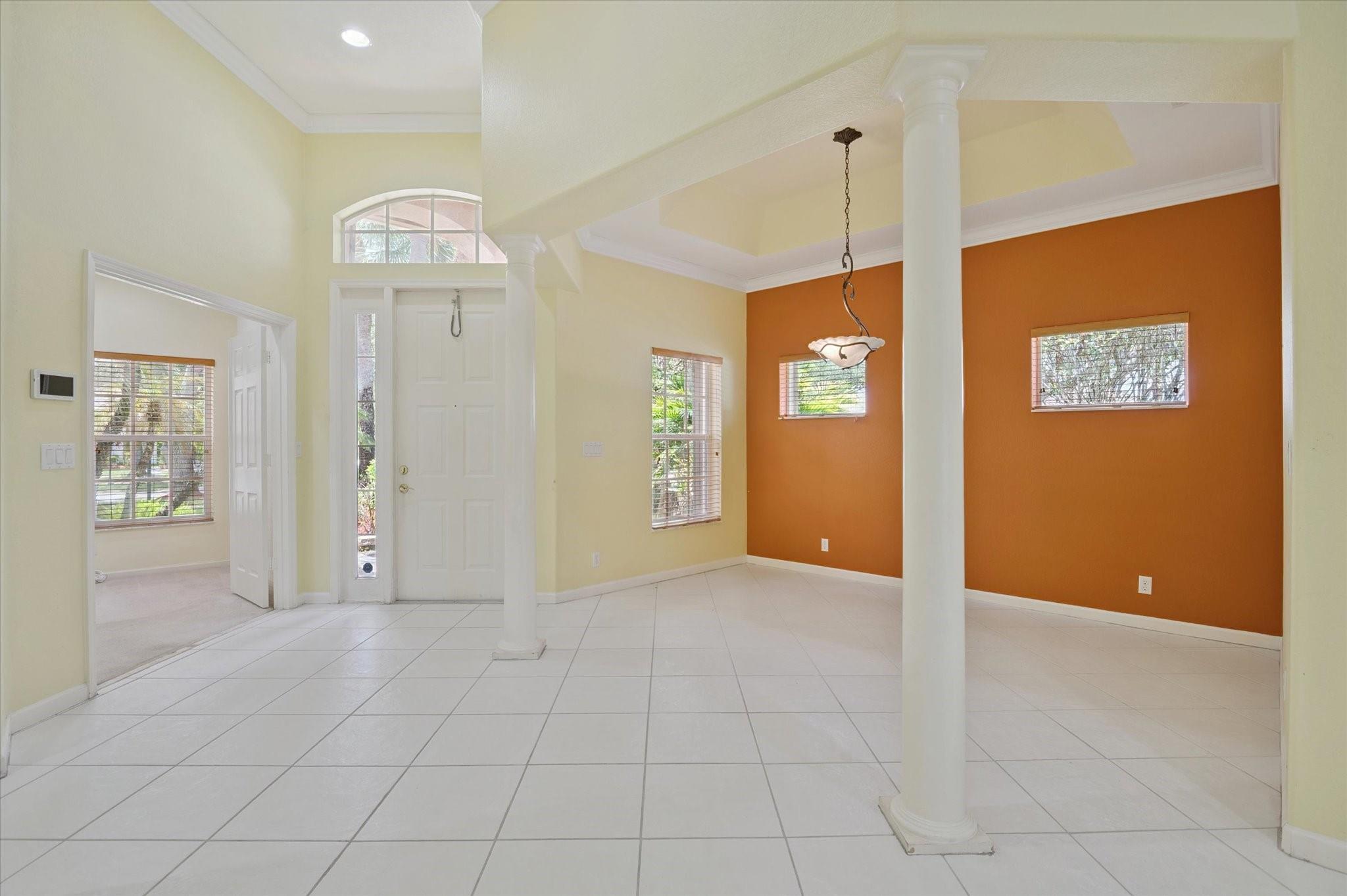 11015 NW 64th Dr