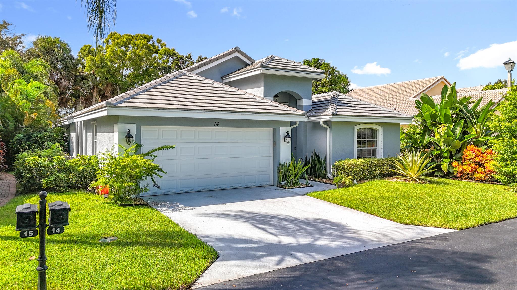 14 Lawrence Lake Drive