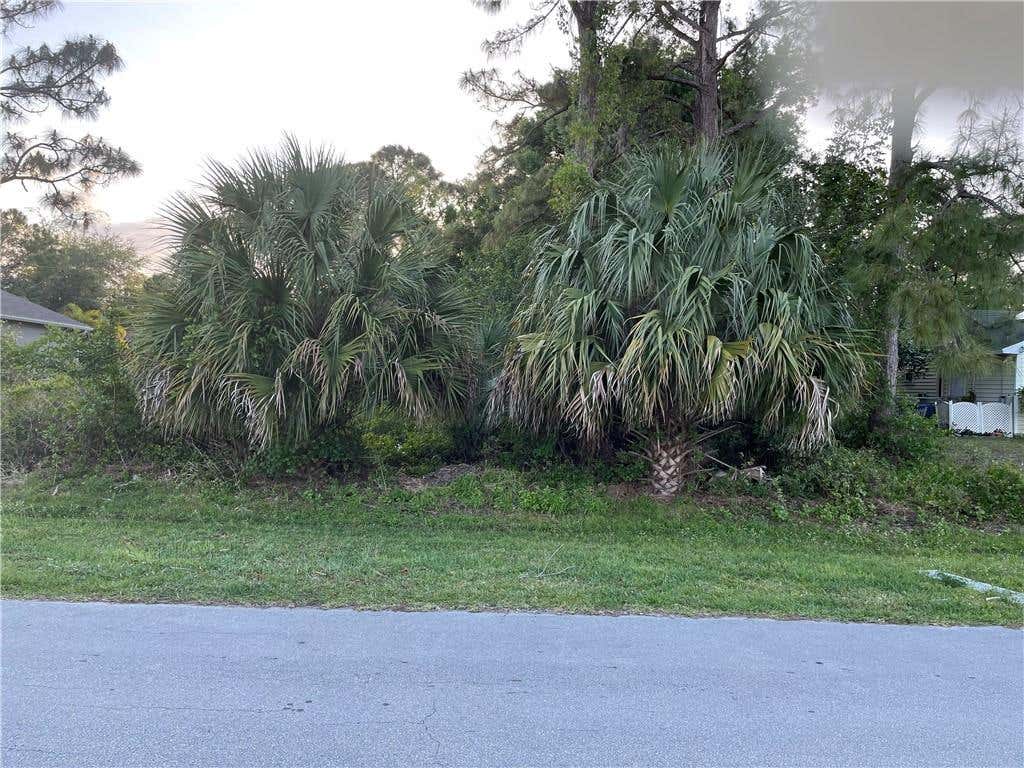 Photo of 1926 SW Ember St, Port Saint Lucie, FL 34953 (MLS # F10309482)