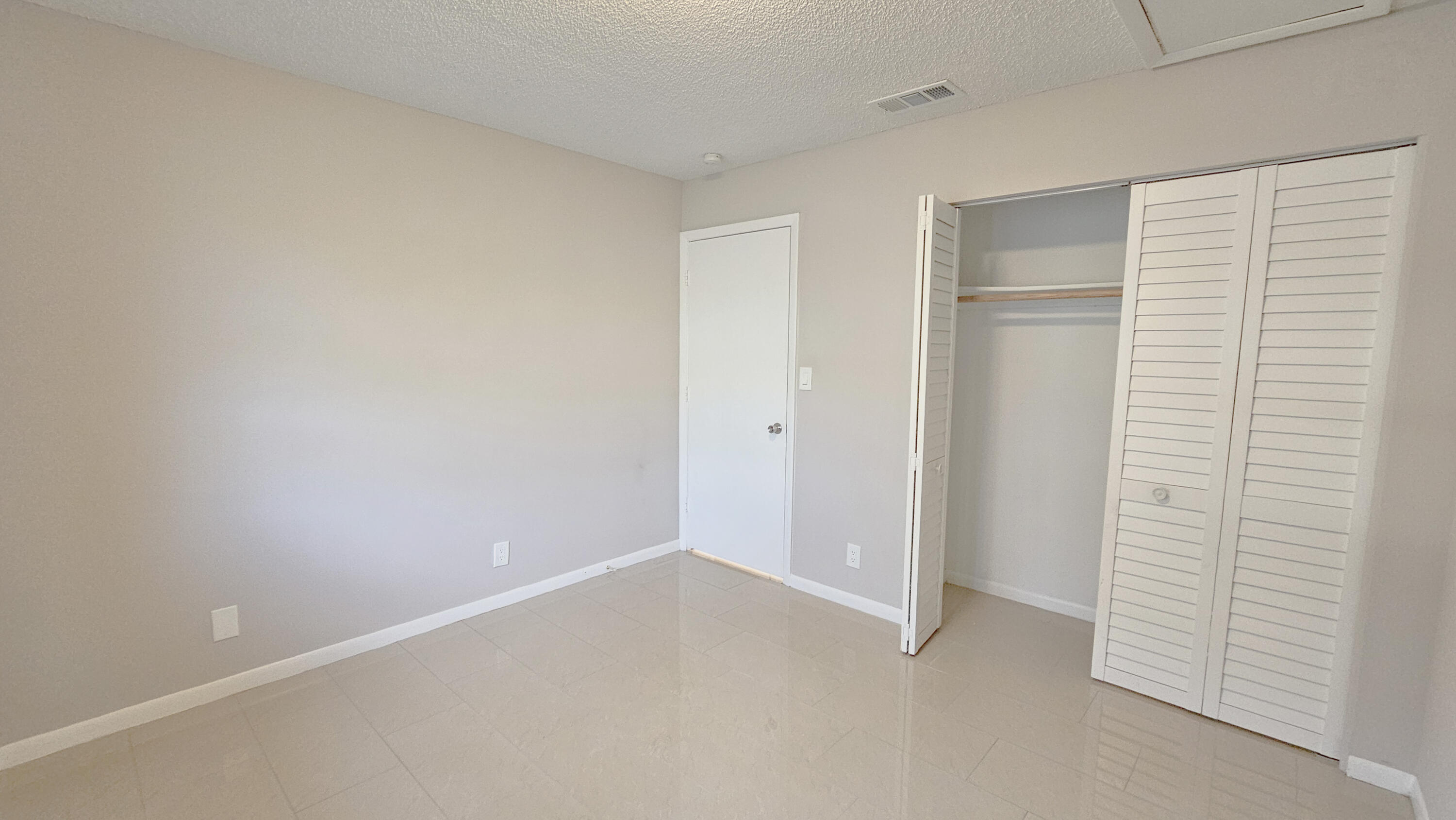 VILLAGE ON THE LAKE CONDO - Residential