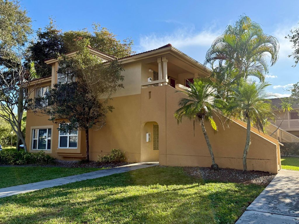 Photo of 4807 Via Palm Lakes #1513, West Palm Beach, FL 33417 (MLS # B26002434)