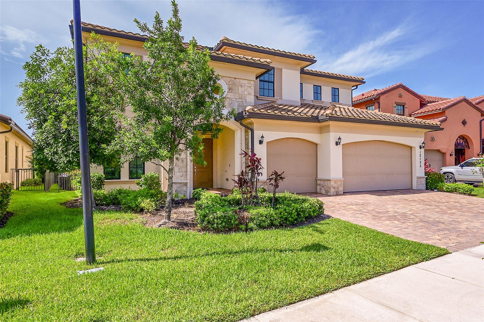 12125 Watermark Way
