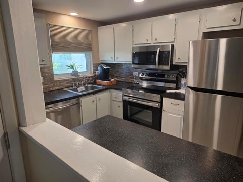 Tiny photo for 808 SE 7th Street #101, Deerfield Beach, FL 33441 (MLS # B26029804)
