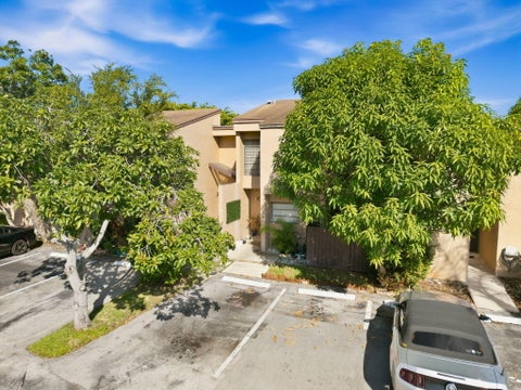 Tiny photo for 9523 NW 38TH Place, Sunrise, FL 33351 (MLS # B26076696)