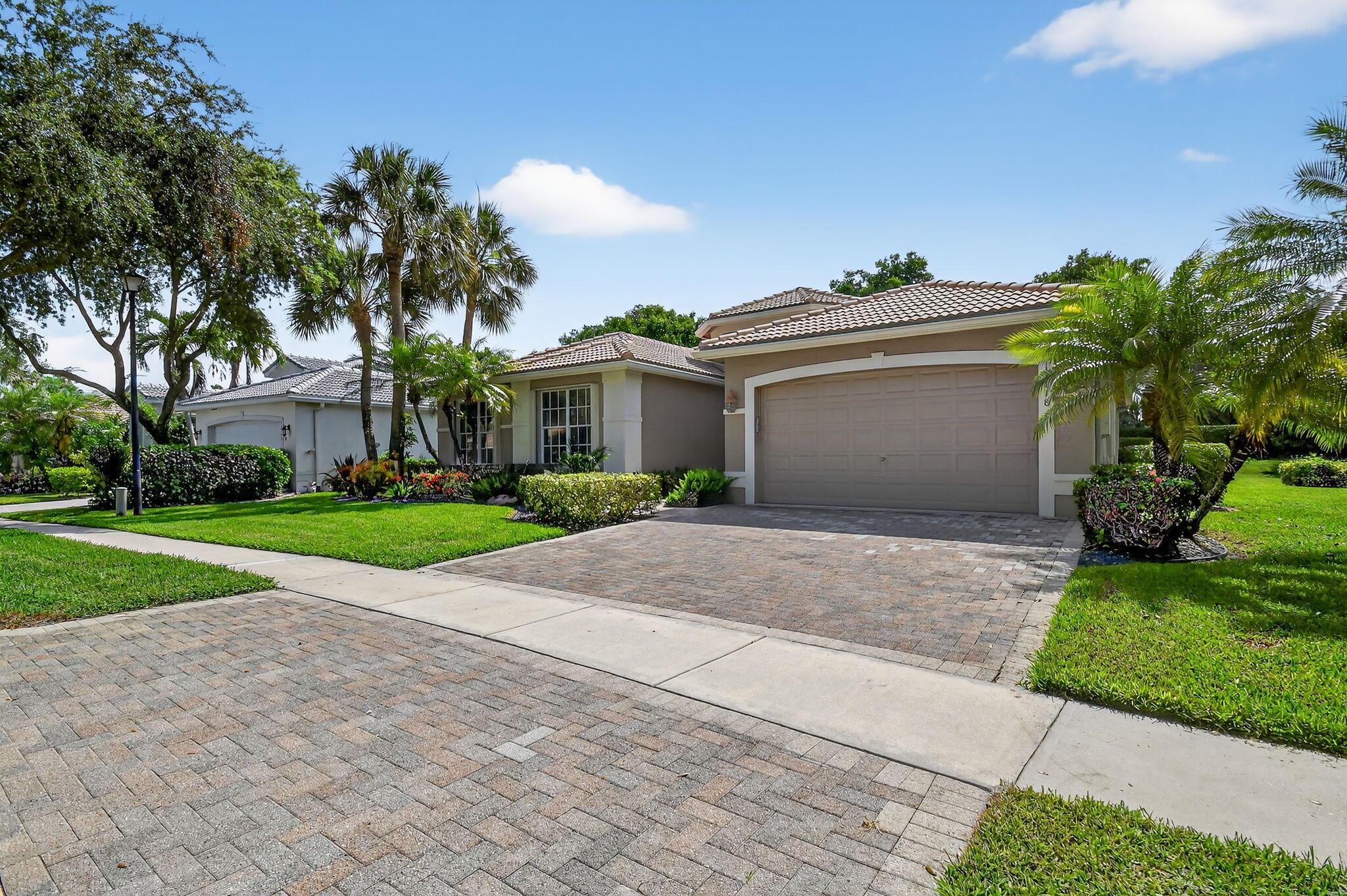 13118 Alhambra Lake Circle