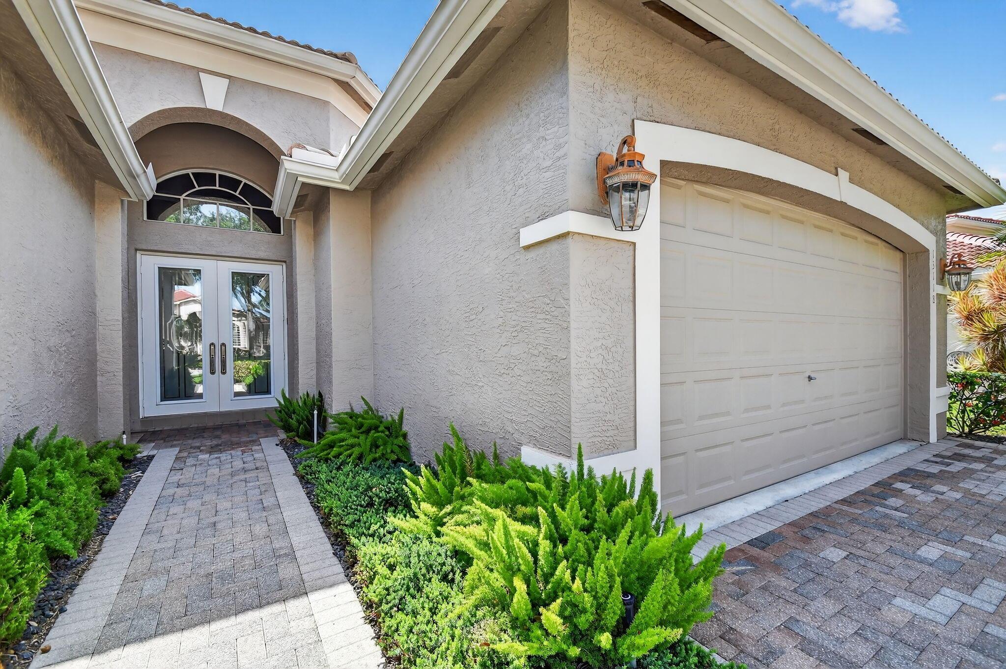 13118 Alhambra Lake Circle