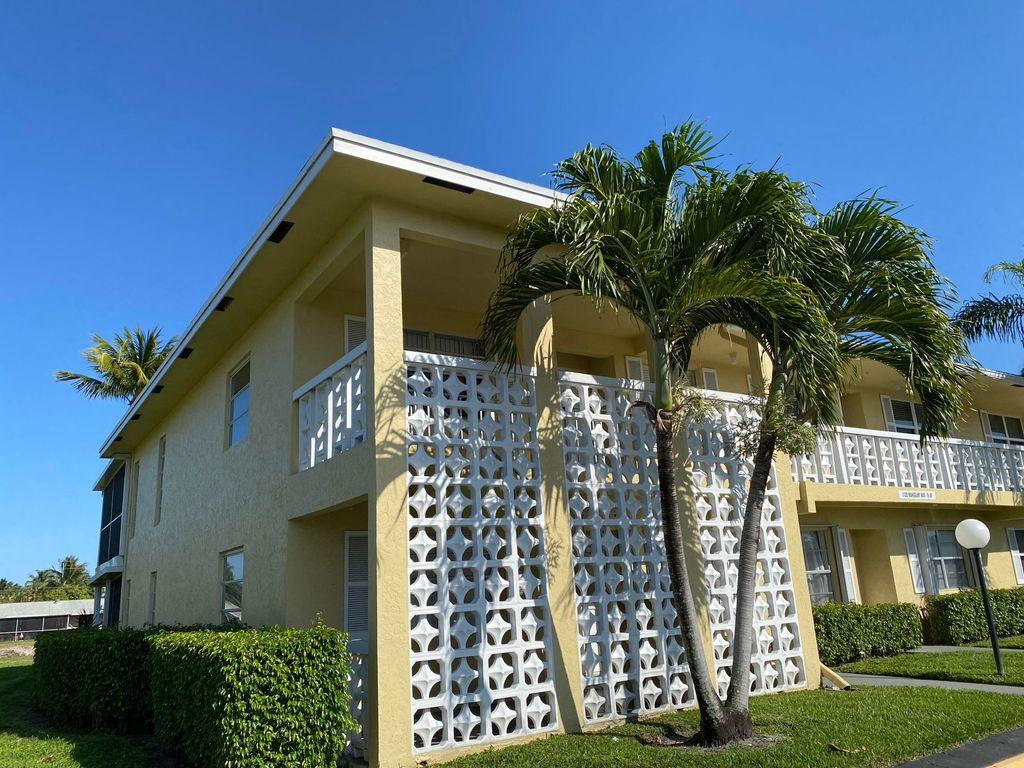Photo of 1120 Mahogany Way #201, Delray Beach, FL 33445 (MLS # R10787863)