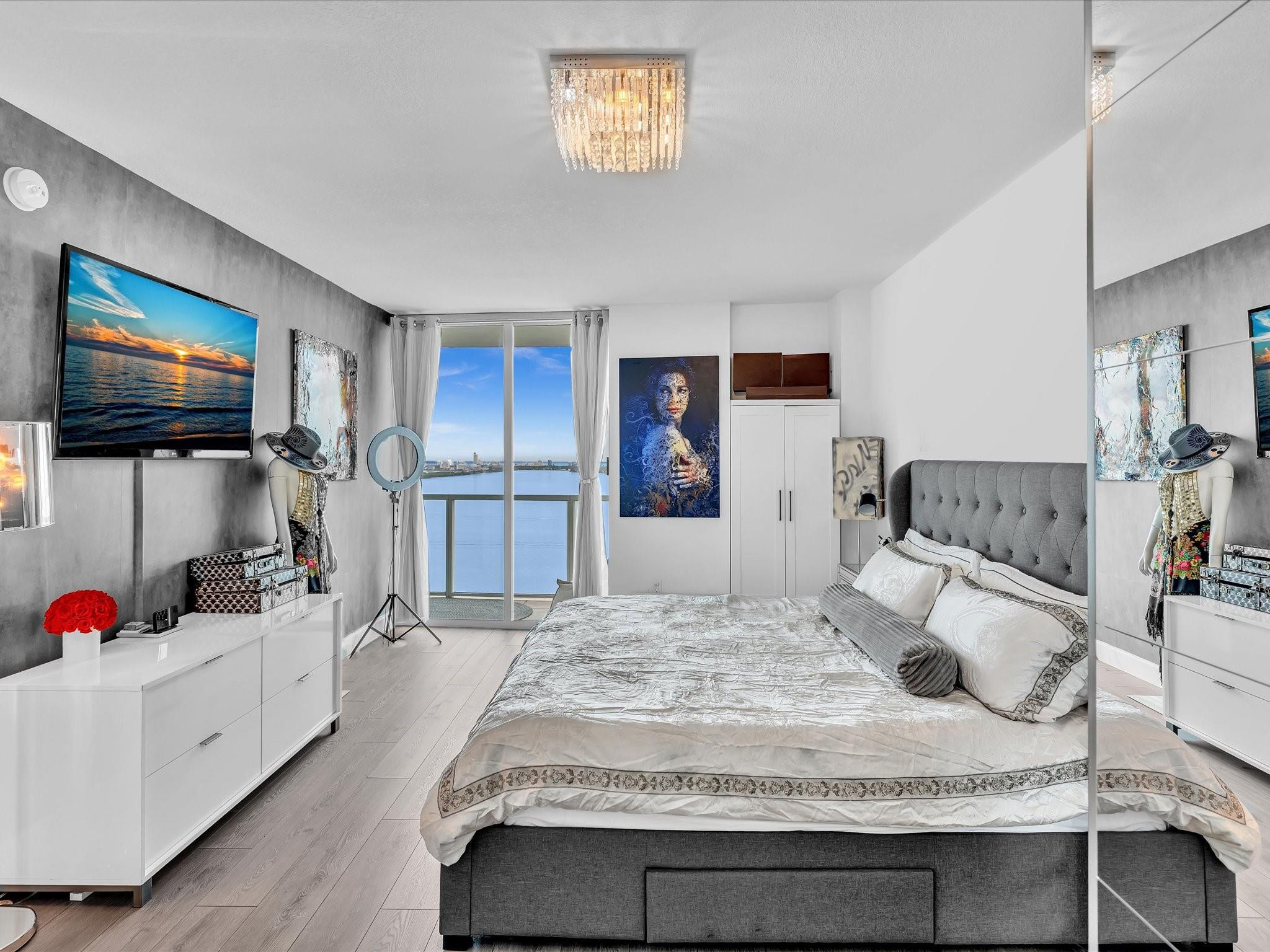 Onyx On The Bay - Residential Lease