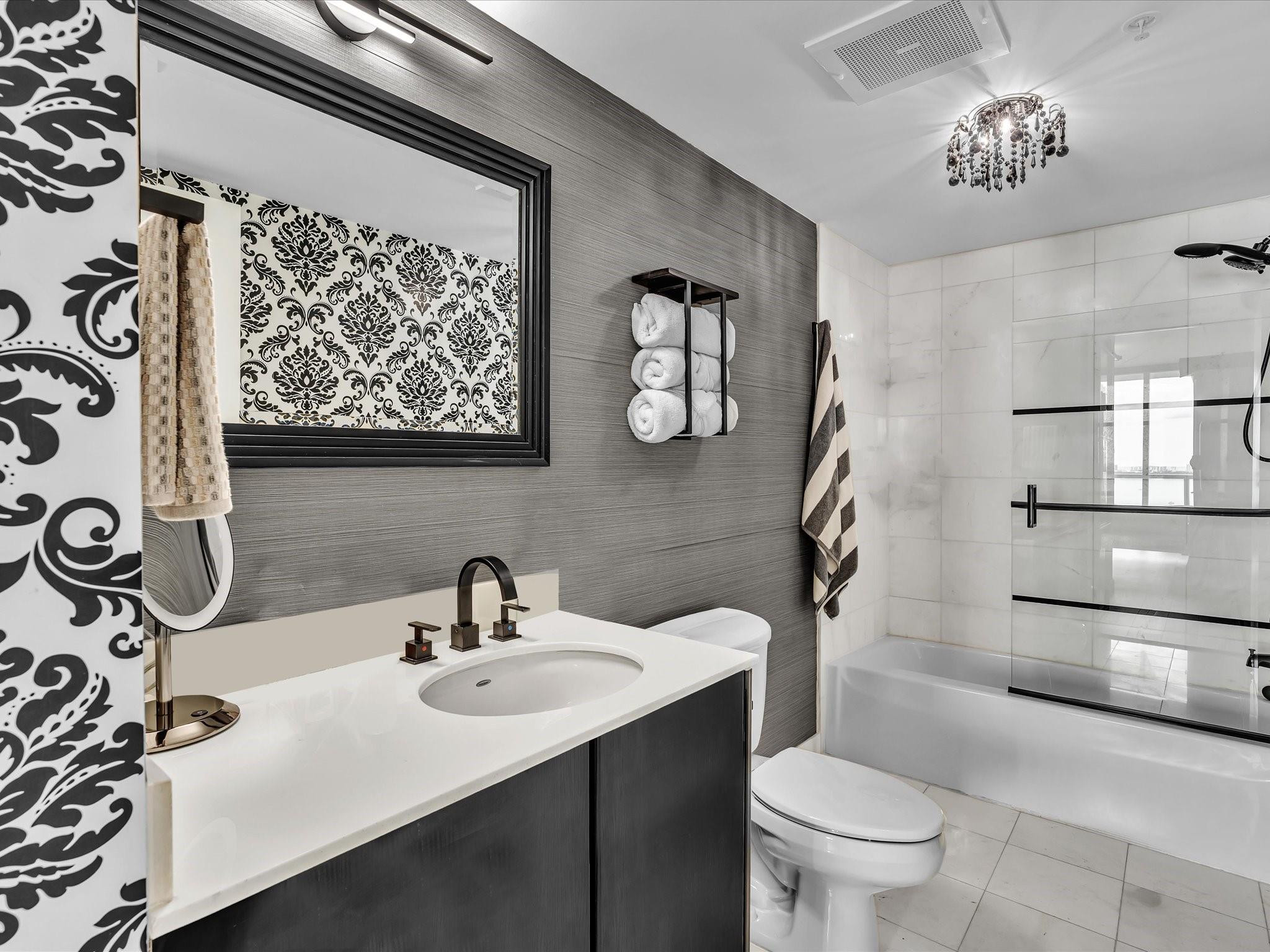 Onyx On The Bay - Residential Lease