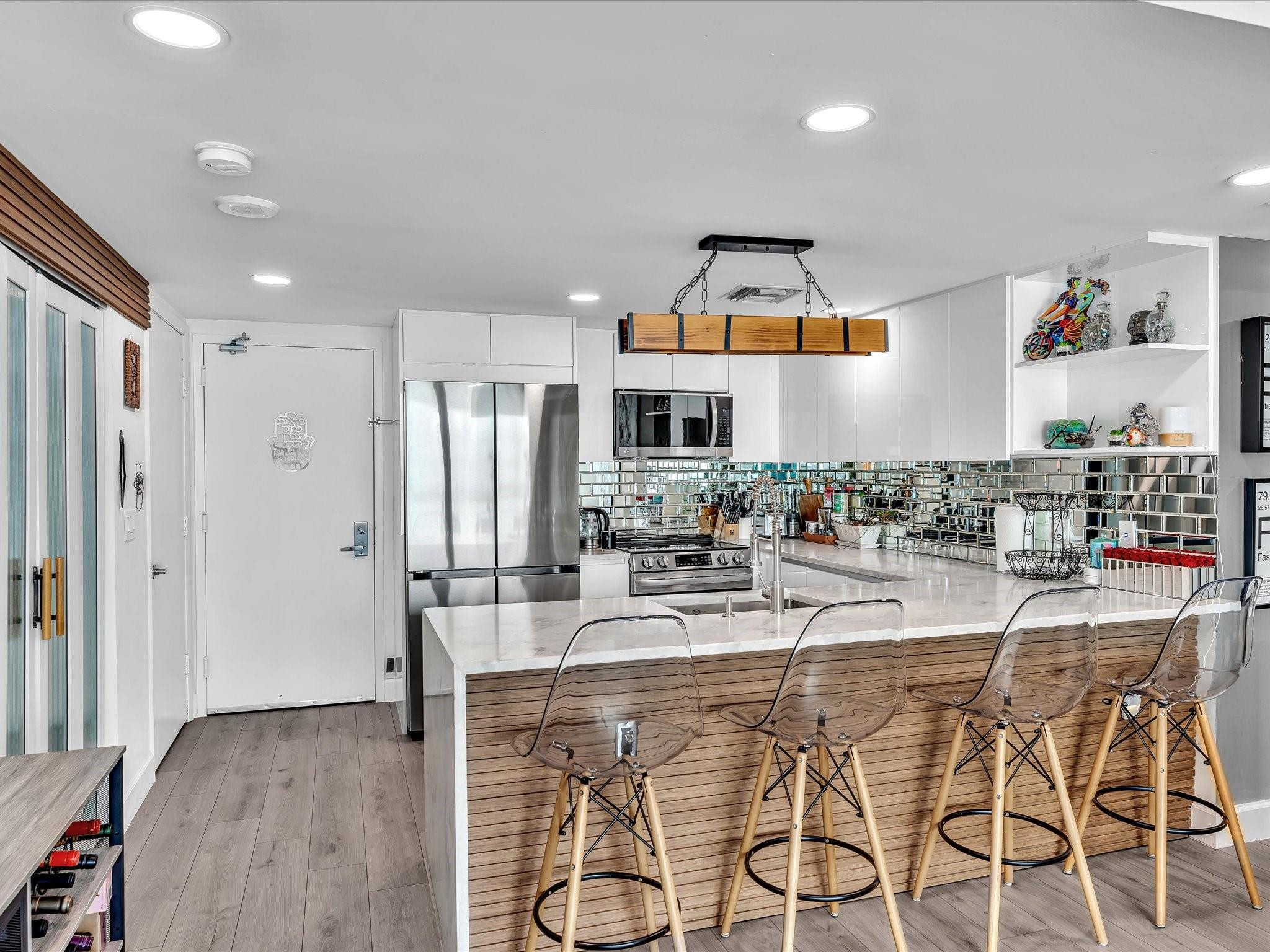 Onyx On The Bay - Residential Lease