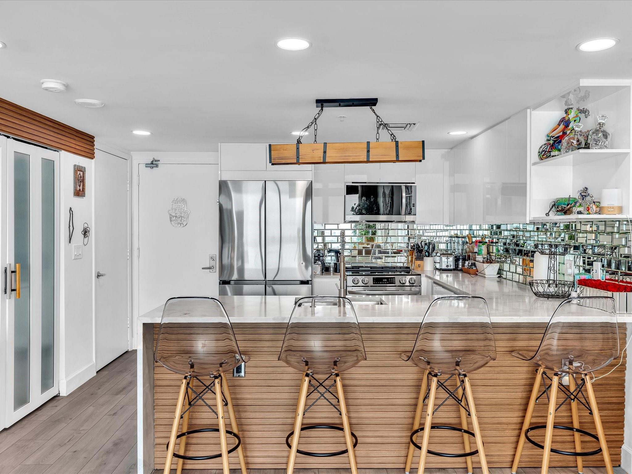 Onyx On The Bay - Residential Lease