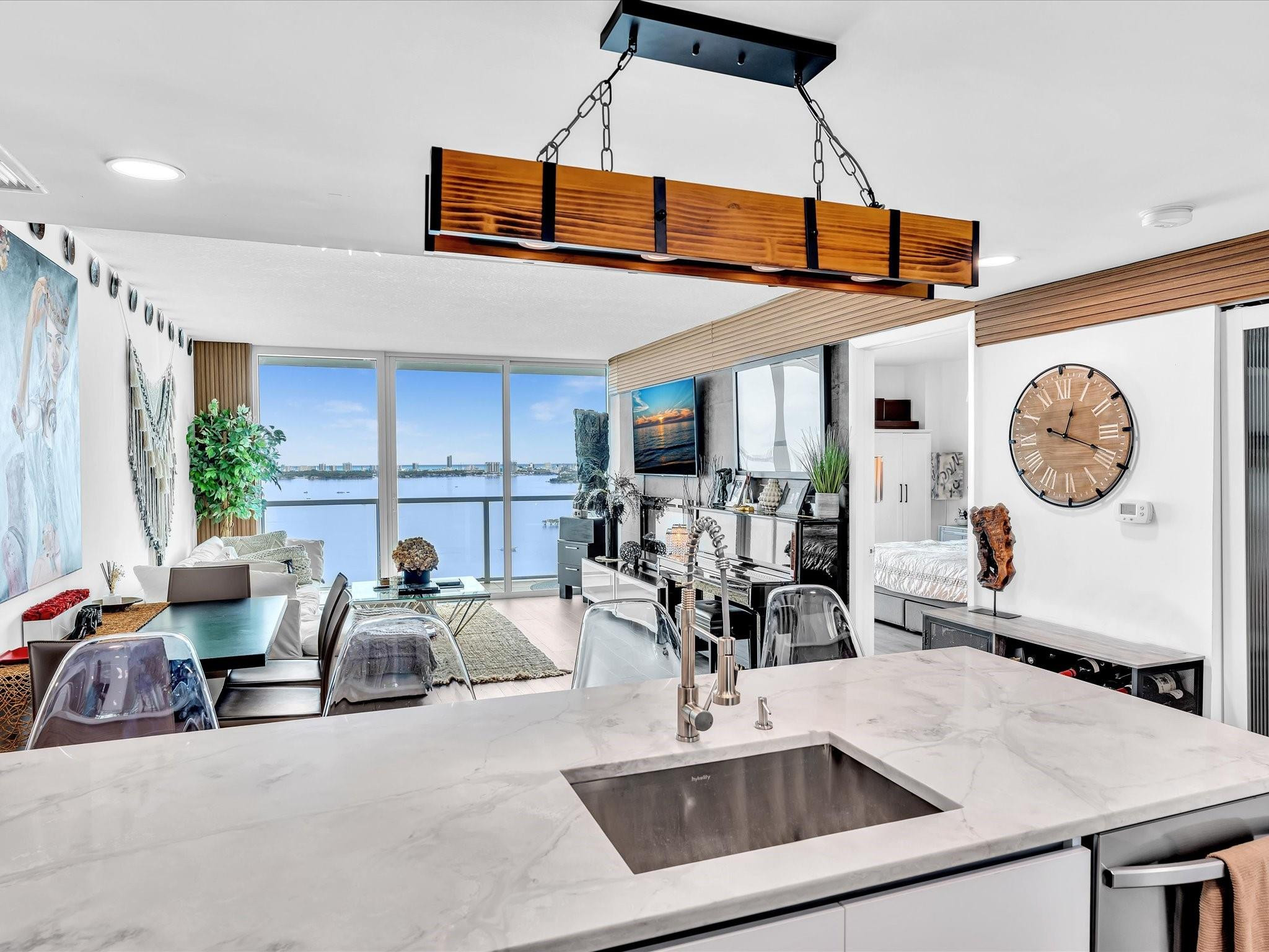 665 NE 25th Street 2403