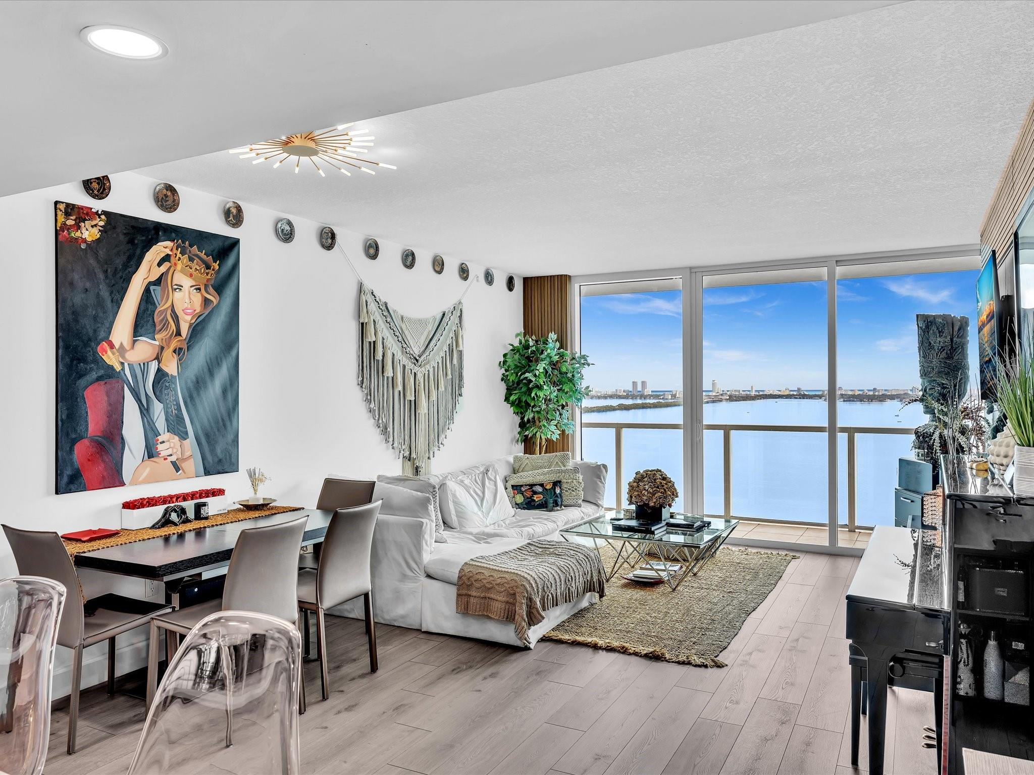 Onyx On The Bay - Residential Lease