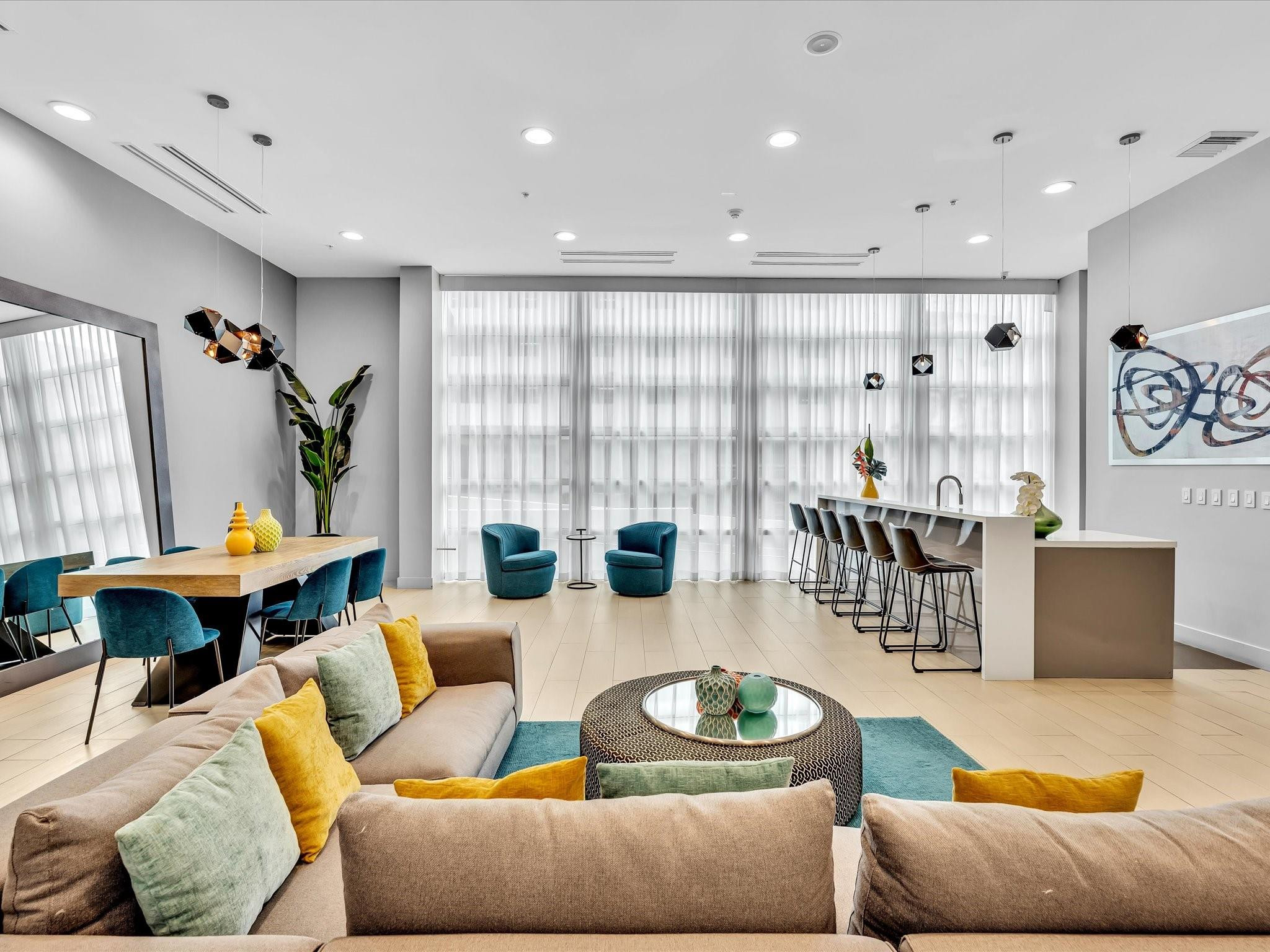 Onyx On The Bay - Residential Lease