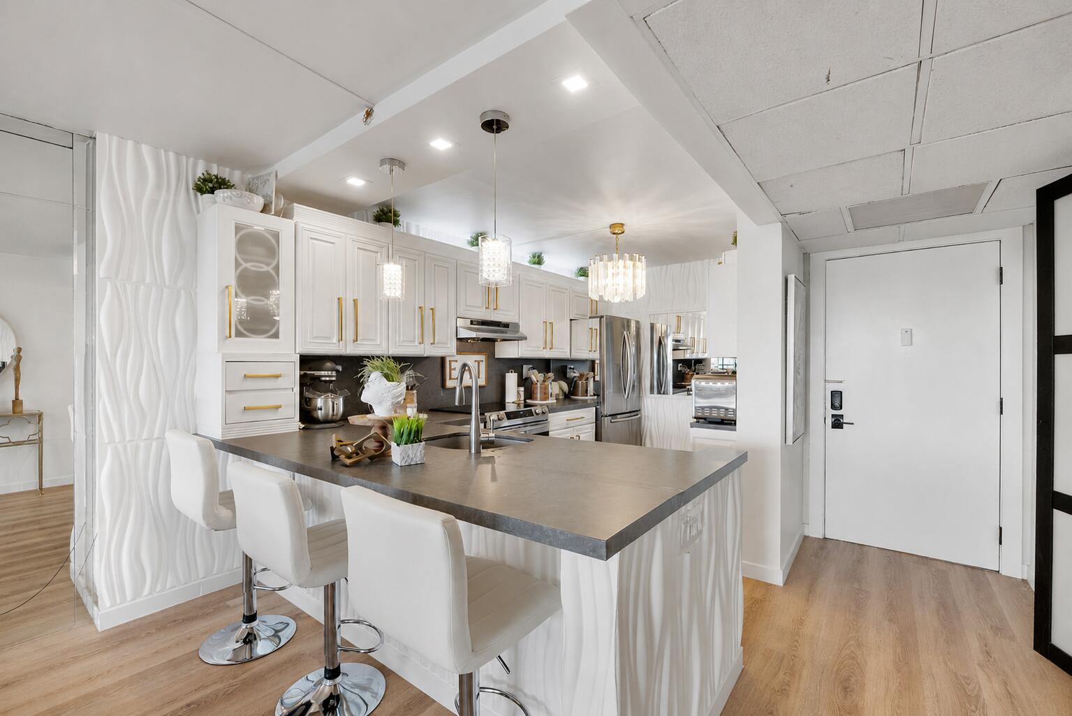 13 Royal Palm Way 5030, Boca Raton FL 33432