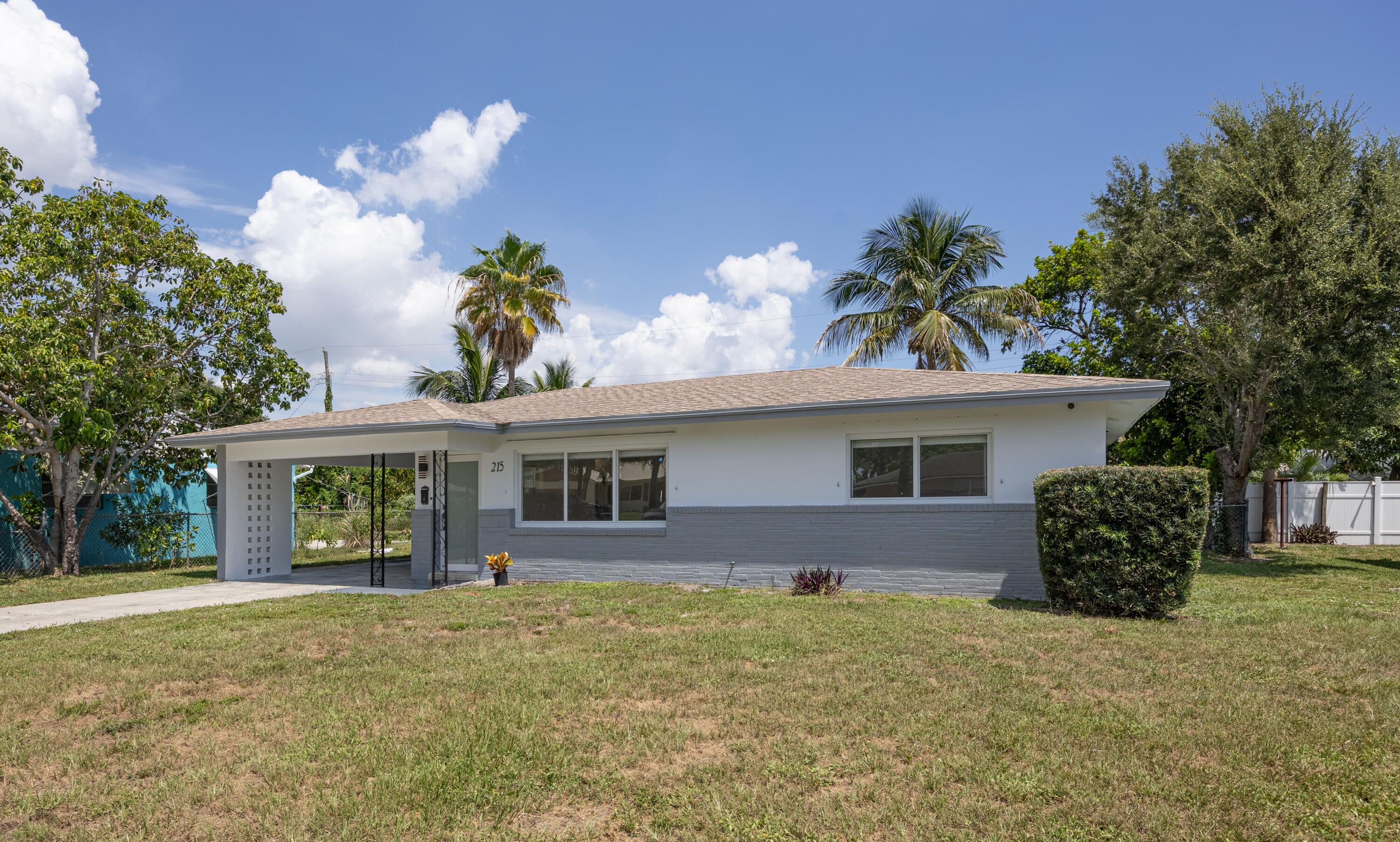 215 Evergreen Drive