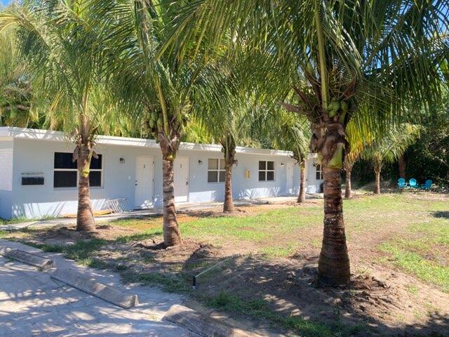 950 Sandpiper Lane 1