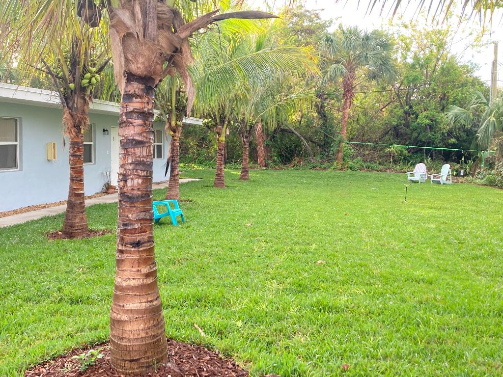 950 Sandpiper Lane 1