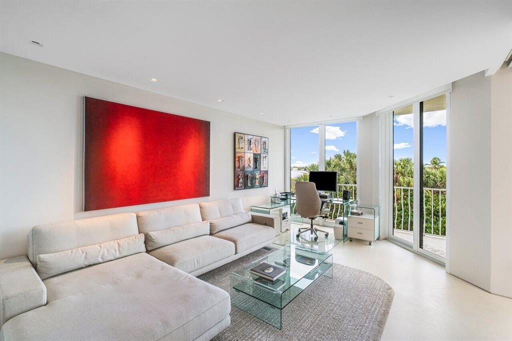 SLOANS CURVE II NORTH BUI - Residential