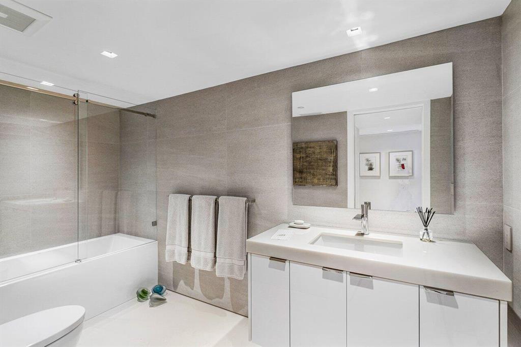 SLOANS CURVE II NORTH BUI - Residential