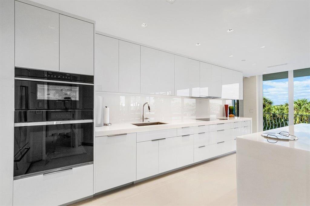 SLOANS CURVE II NORTH BUI - Residential