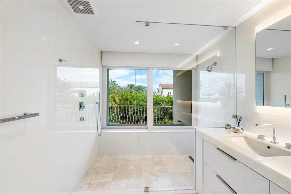 SLOANS CURVE II NORTH BUI - Residential