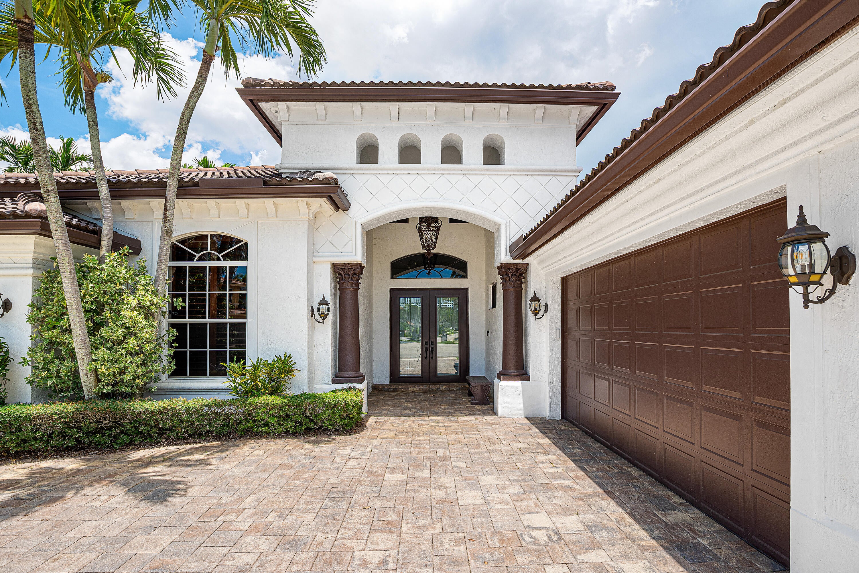 16344 Mira Vista Lane