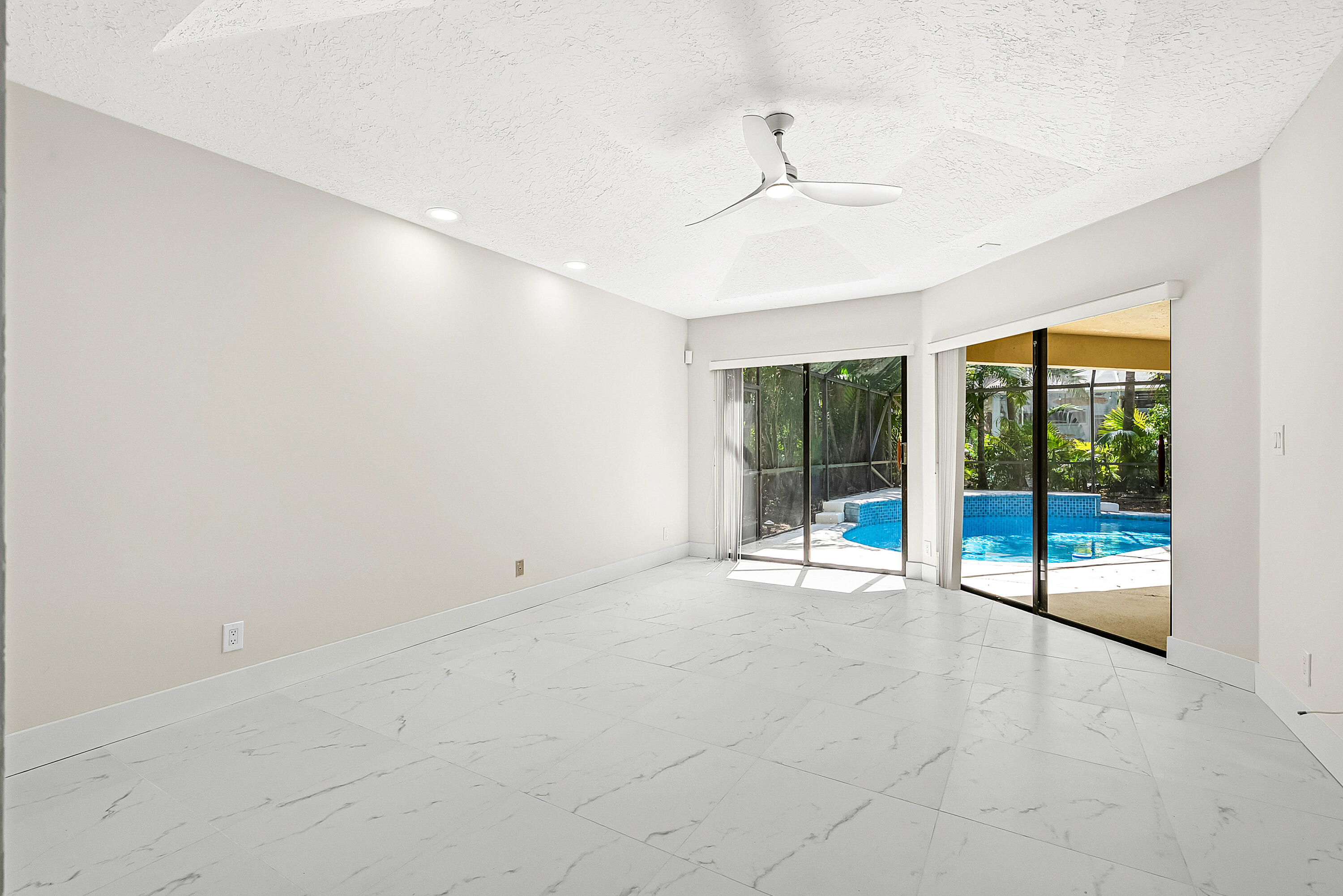 TRACT C OF MISSION BAY - Residential