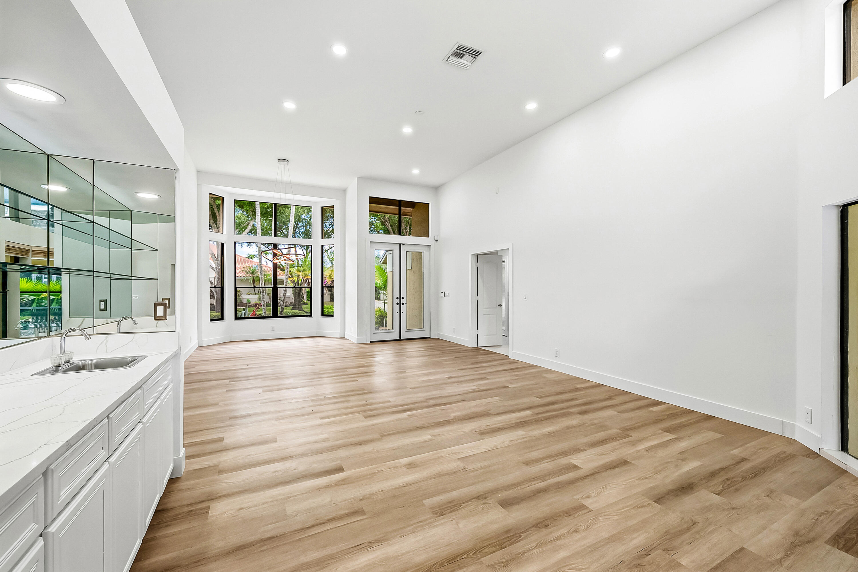 TRACT C OF MISSION BAY - Residential