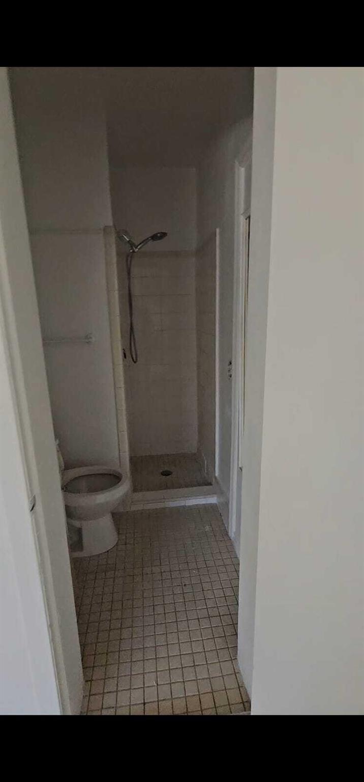 210 W 60 Street C