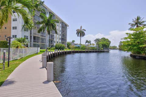 Photo of 3010 NE 16th Avenue #502, Oakland Park, FL 33334 (MLS # B26047338)