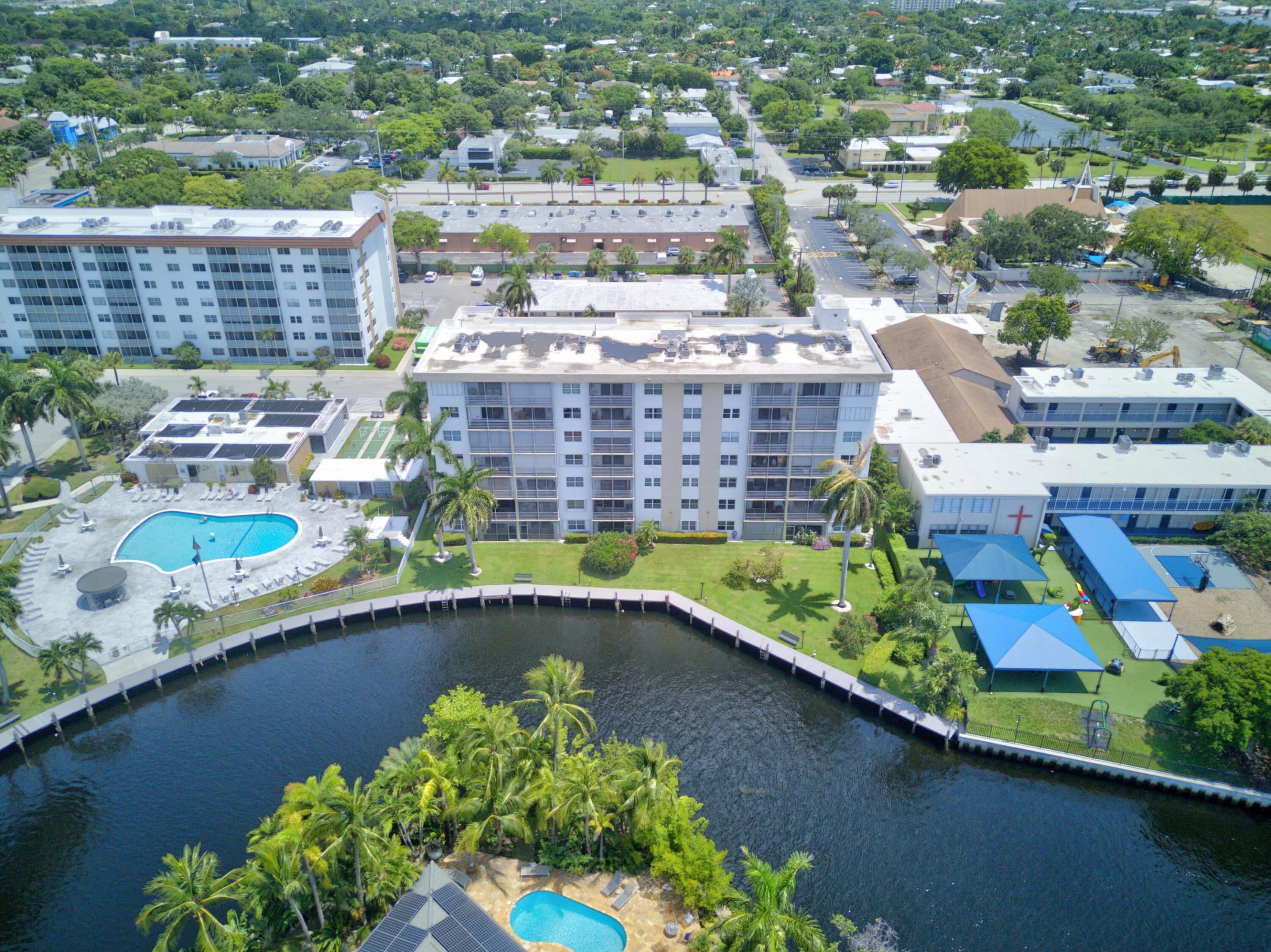 3010 NE 16th Avenue 502, Oakland Park FL 33334