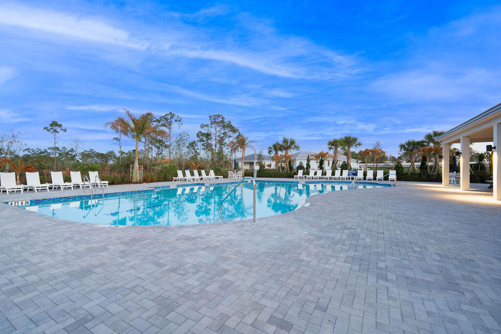 VERANDA ESTATES PHASE 1 - Residential