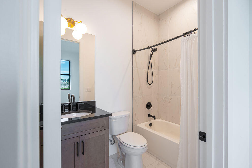 VERANDA ESTATES PHASE 1 - Residential