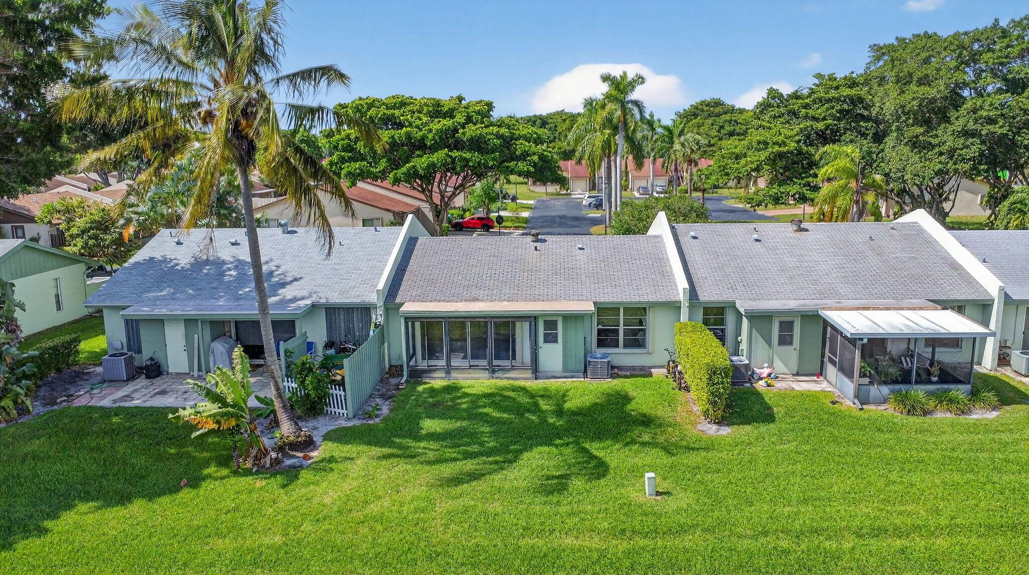 BOYNTON LAKES 1 - Residential