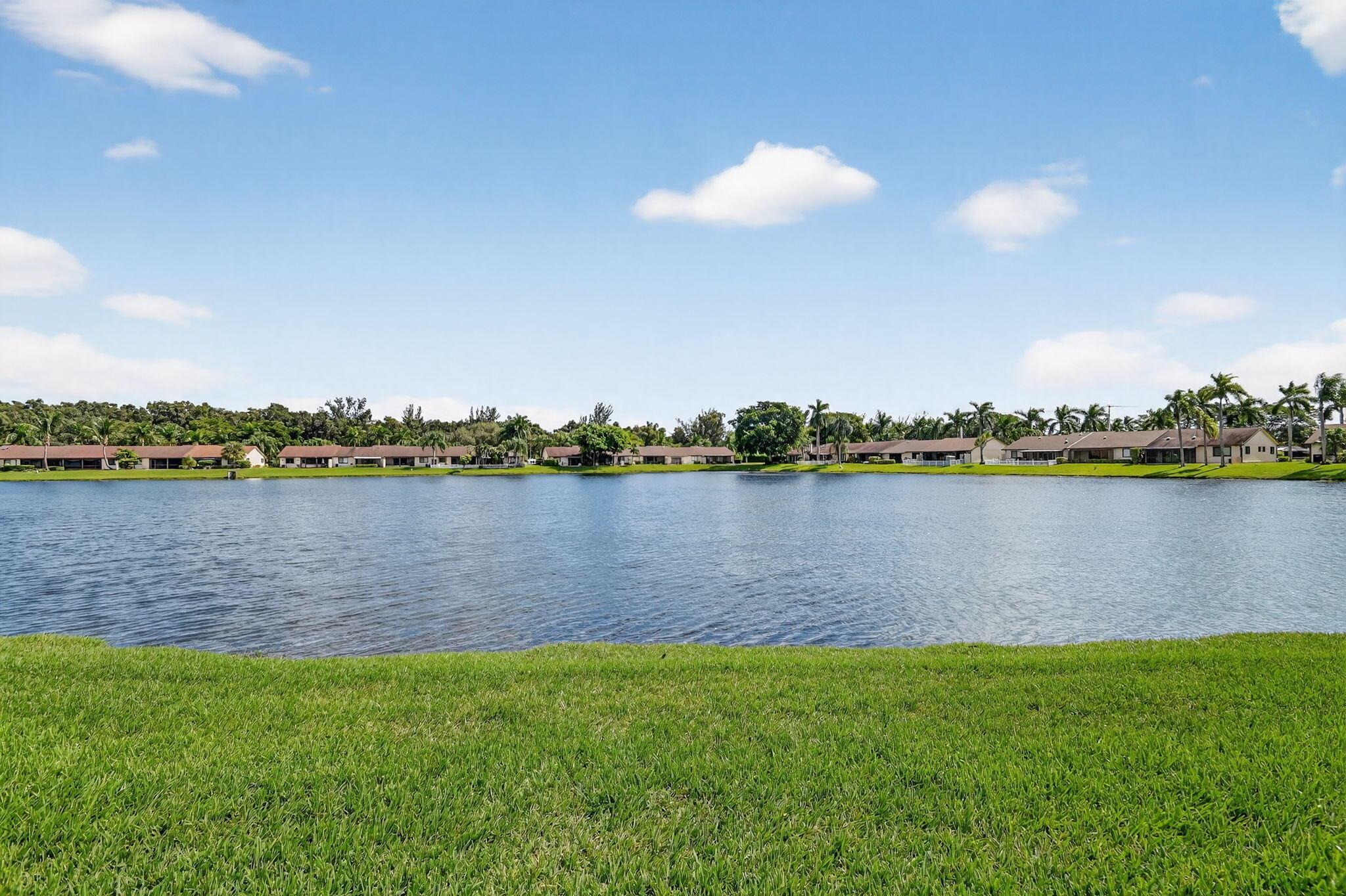 BOYNTON LAKES 1 - Residential