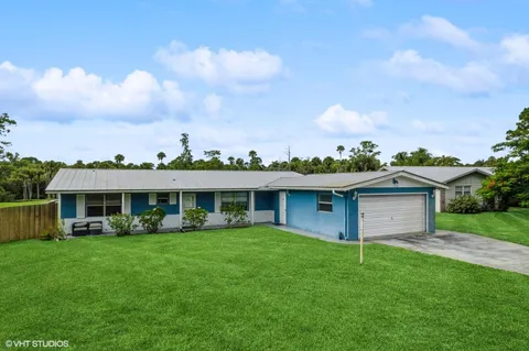 1406 SW Alligator Street, Palm City, FL MLS: R11011715
